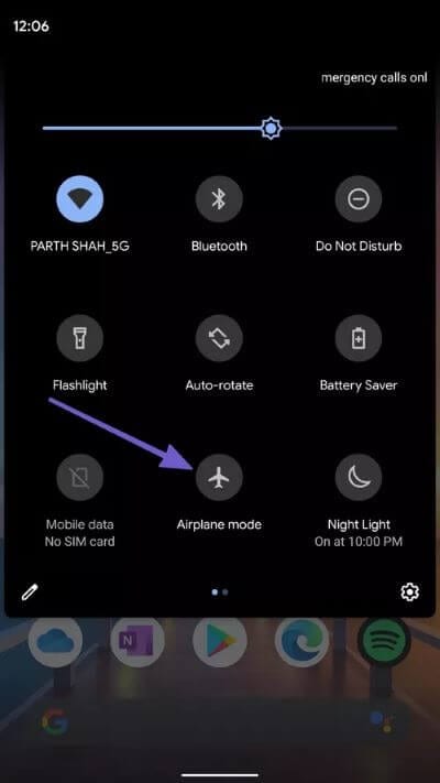 enabledisable-airplane-more_40dd5eab97016030a3870d712fd9ef0f أفضل 7 طرق لإصلاح عدم عمل نقطة الاتصال الجوال بنظام Android