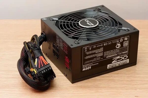 Power-Supply-Unit 7 طرق لإصلاح عدم دوران مروحة وحدة المعالجة المركزية