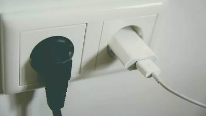 check-wall-charger_935adec67b324b146ff212ec4c69054f أفضل 8 طرق لإصلاح مشكلة عدم شحن iPhone