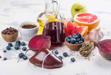 أفضل 9 و 4 أسوأ أطعمة لصحة الكبد - organicfacts foods for liver health feريبريat - أفضل 9 و 4 أسوأ أطعمة لصحة الكبد