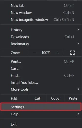 Click-on-the-three-dots-and-select-settings إصلاح حدث خطأ في معرّف التشغيل "حاول مرة أخرى" على YouTube