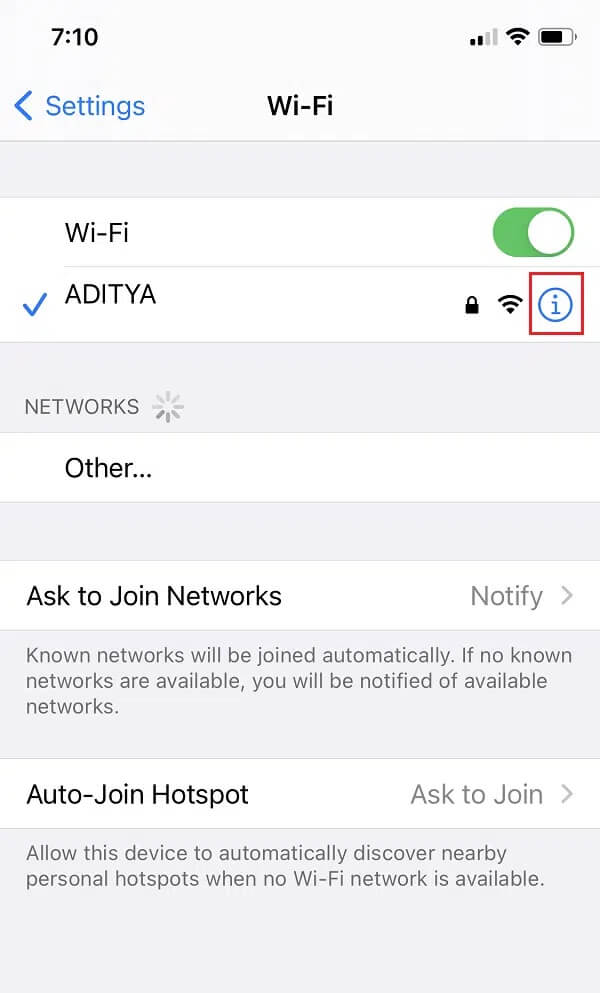 Tap-on-the-blue-icon-next-to-the-Wi-Fi-network-that-you-are-currently-using إصلاح خطأ الإنترنت على تطبيقات PUBG للجوال