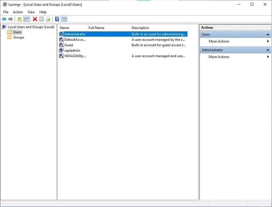 here-double-click-administrator-to-open-the-prop كيفية تمكين أو تعطيل حساب المسؤول في نظام التشغيل Windows 10