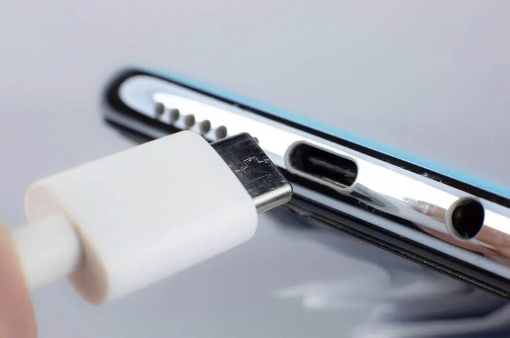 Check-the-USB-port-to-fix-Note-4-wont-turn-on-1024x679-1 كيفية إصلاح لا يتم تشغيل Note 4