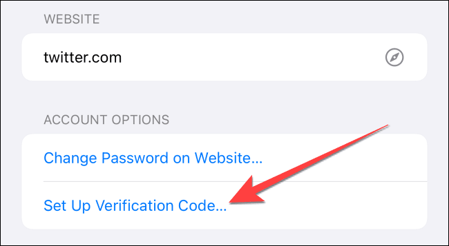Tap-set-up-verification-code-option-on-iphone كيفية استخدام أداة المصادقة الثنائية المضمنة على iPhone و iPad