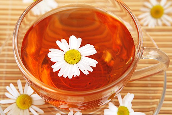 7 طرق لاستخدام شاي البابونج لبشرتك وشعرك - %categories