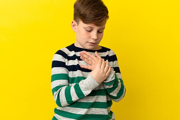 التهاب المفاصل الروماتويدي عند الأطفال: أنواعه وأعراضه وعلاجه - %categories