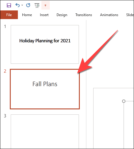 select-the-slide-where-you-want-to-add-the-colorful-text. كيفية إضافة نص متعدد الألوان في PowerPoint