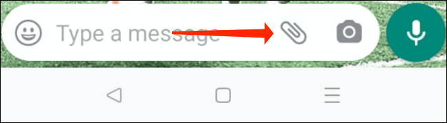 whatsapp-android-paper-clip-icon كيفية تفعيل الرسائل ذاتية الاختفاء لإرسال الصور ومقاطع الفيديو في WhatsApp