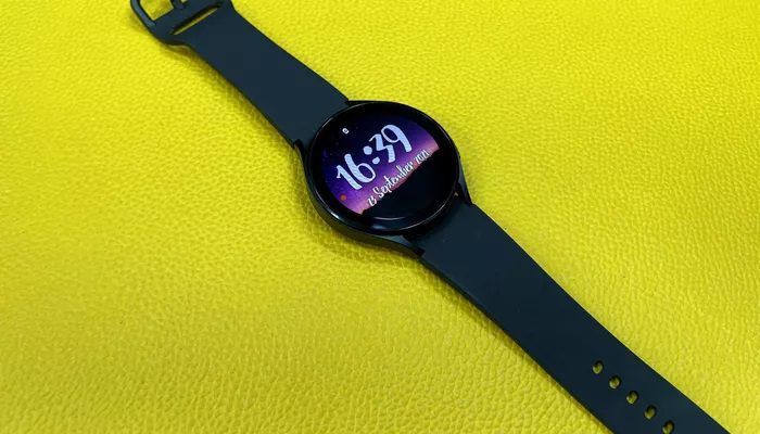 أفضل 8 نصائح وحيل لـ Samsung Galaxy Watch 4 يجب أن تعرفها - %categories