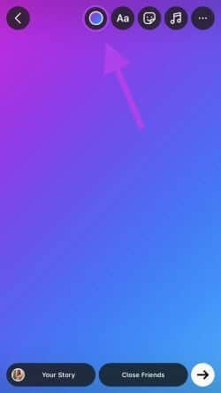 Instagram-Create-Mode-Gradient-Changer_935adec67b324b146ff212ec4c69054f أهم 8 نصائح لاستخدام ميزة إعادة مشاركة الملصق الجديدة في Instagram