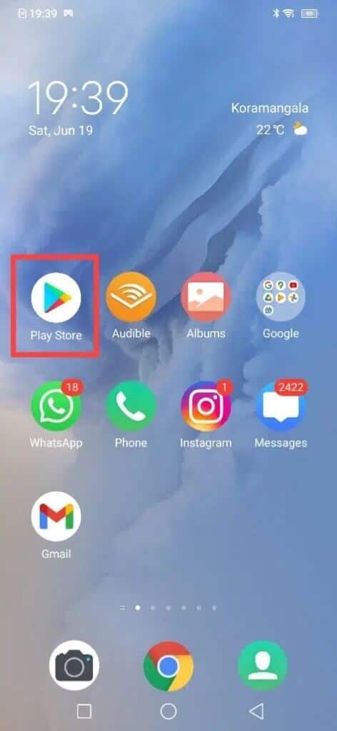 tap-on-play-store-icon-on-android-472x1024-1 كيفية إصلاح خطأ Hulu Token 5