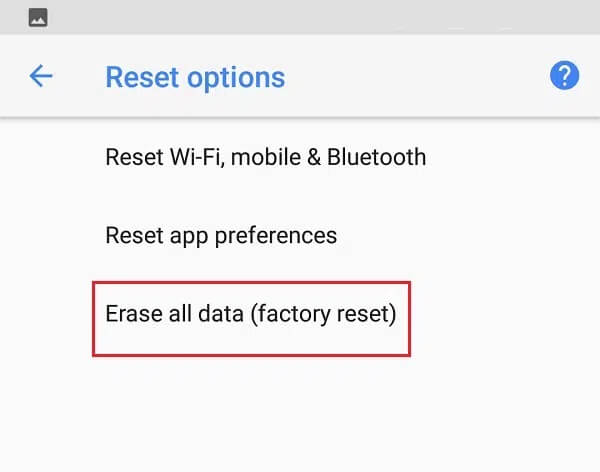 Tap-on-Erase-all-data-factory-reset-option كيفية إعادة ضبط المصنع لجهاز Google Pixel 2