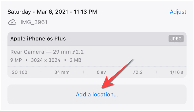 Tap on add location button to open the location picker - كيفية حذف تفاصيل الموقع من الصور على iPhone و iPad