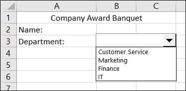 UseComboBox-ExcelBasicForm كيفية إنشاء نموذج أساسي في Microsoft Excel