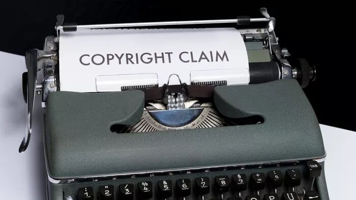 copyright-claim_935adec67b324b146ff212ec4c69054f أفضل 9 طرق لإصلاح عدم تحميل الصور على Facebook