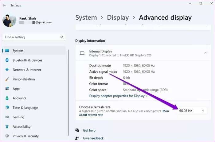Change-Refresh-Rate_935adec67b324b146ff212ec4c69054f-700x463 أفضل 8 طرق لإصلاح مشكلة وميض ورعشة الشاشة على Windows 11