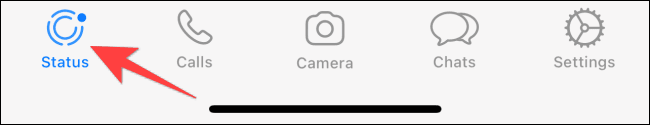 Select-the-status-button-in-the-bottom-left كيفية إخفاء حالة WhatsApp الخاصة بك عن أصدقاء محددين
