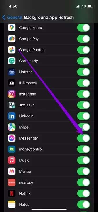 Enable-Background-App-Refresh-for-Messenger_7c4a12eb7455b3a1ce1ef1cadcf29289-340x737 أفضل 8 طرق لإصلاح الإشعارات التي لا تعمل على Facebook Messenger