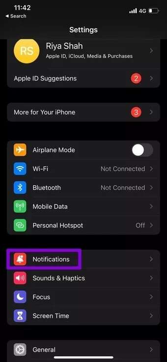 Notification-Settings-on-iPhone_2021-11-29-080715_7c4a12eb7455b3a1ce1ef1cadcf29289-340x737 أفضل 6 طرق لإدارة الإشعارات على iPhone