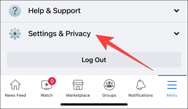 Tap-Settings-and-Privacy كيفية مسح ذاكرة التخزين المؤقت لتطبيق Facebook على iPhone