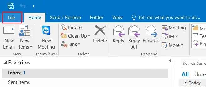 click-on-File-menu-in-the-Outlook-application-1-657x278 إصلاح عدم فتح تطبيق Outlook في Windows 10