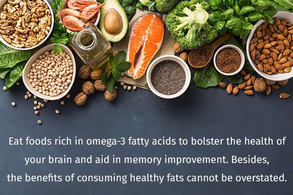 enrich your diet with omega 3 fatty acids to improve memory 600x400 - كيفية تحسين الذاكرة: 6 تغييرات في النظام الغذائي و 9 تغييرات في نمط الحياة