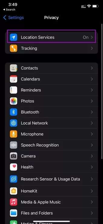 open-location-tracking_7c4a12eb7455b3a1ce1ef1cadcf29289-340x736 كيفية تتبع موقع أفراد العائلة على iPhone