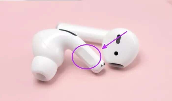 AirPods-Pro-Stem_2021-12-27-045056_935adec67b324b146ff212ec4c69054f-700x411 9 من أفضل ميزات AirPods Pro التي يجب عليك استخدامها