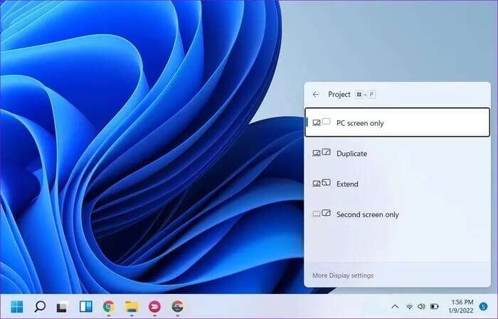 Projection-Settings-on-Windows-11_935adec67b324b146ff212ec4c69054f-700x448 أفضل 6 طرق لإصلاح مشكلة الشاشة السوداء على Windows 11