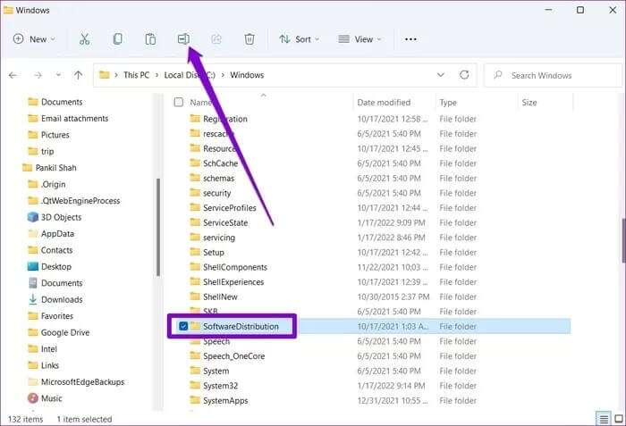 Rename-SoftwareDistribution-Folder_935adec67b324b146ff212ec4c69054f-700x477 أفضل 6 طرق لإصلاح التراجع عن التغييرات التي تم إجراؤها على Windows 11