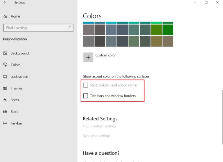 Uncheck-the-both-options-Start-Taskbar-and-Action-Center-and-Title-bars-and-windows-borders-in-the-Colors-menu-personalisation-setting-768x560-1 كيفية إنشاء سطح مكتب مبسط على Windows 10