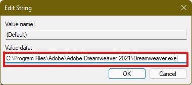 an-edit-string-pop-up-will-appear-paste-the-exe كيفية إنشاء اختصارات سطح المكتب على Windows 11