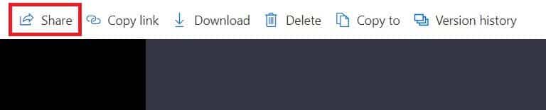 click-share-at-the-top-of-the-screen-1 أين يتم تخزين تسجيلات Microsoft Teams؟