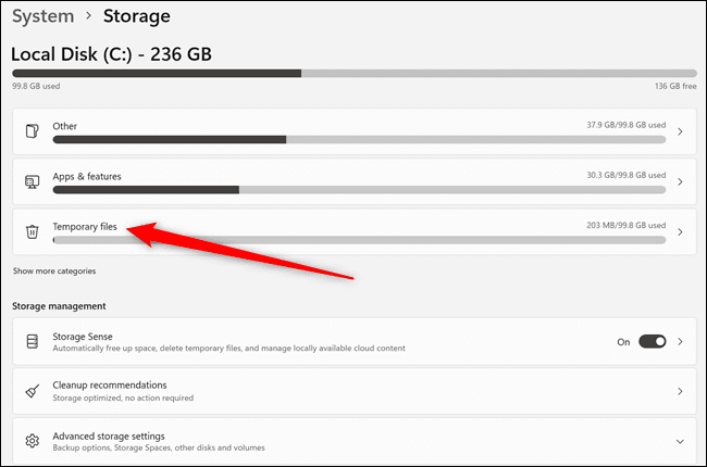 click_temporary_files كيفية تحرير مساحة في Windows 11