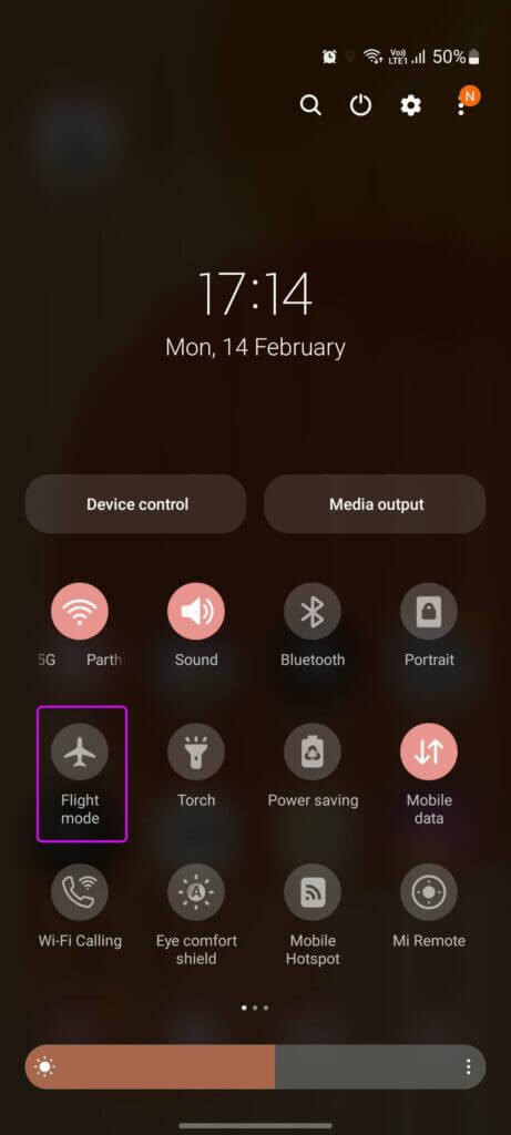 enable-airplane-mode-fix-emergency-calls-only-on-android-461x1024-1 أفضل 10 طرق لإصلاح وجود مكالمات الطوارئ فقط على نظام Android