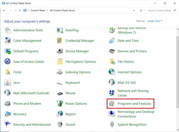 select-programs-and-features-735x543-1 إصلاح خطأ لا توجد كاميرا متصلة 0xa00f4244
