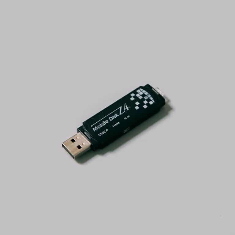 usb-2.0-pendrive-768x768-1 إصلاح لا يمكن إنشاء قسم مساحة جديد غير مخصص على Windows 10