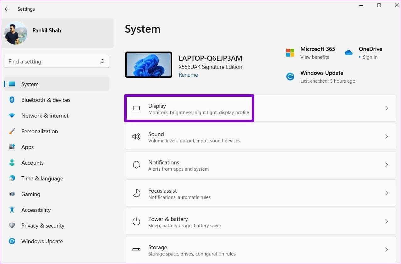 Display-Settings-on-Windows-11-1 أفضل 7 طرق لإصلاح عدم عمل السطوع على أجهزة الكمبيوتر المحمولة التي تعمل بنظام Windows 11