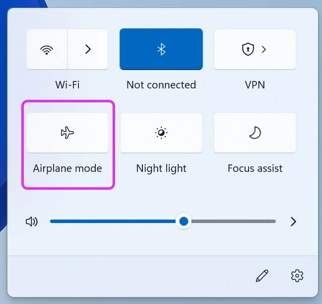 enable-airplane-mode أفضل 9 طرق لإصلاح عدم عمل فأرة Bluetooth مع Windows 11
