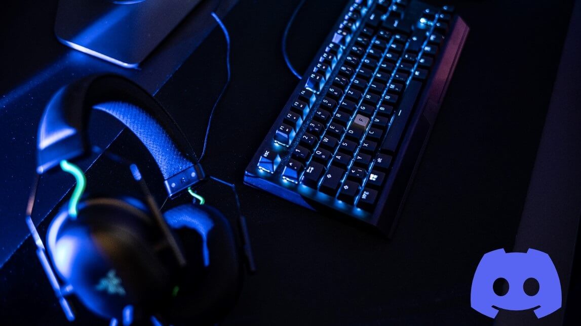how-to-lock-a-discord-channel-on-desktop-and-mobile-feature-image كيفية قفل قناة Discord على سطح المكتب والجوال