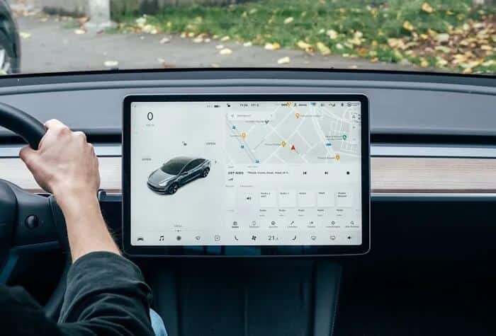 5G-Cars-Navigation أصبحت 5G أكثر أهمية للسيارات
