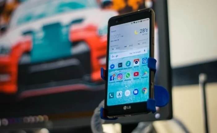 Old-android-phones-security-device هل يجب عليك استخدام هاتف Android قديم؟