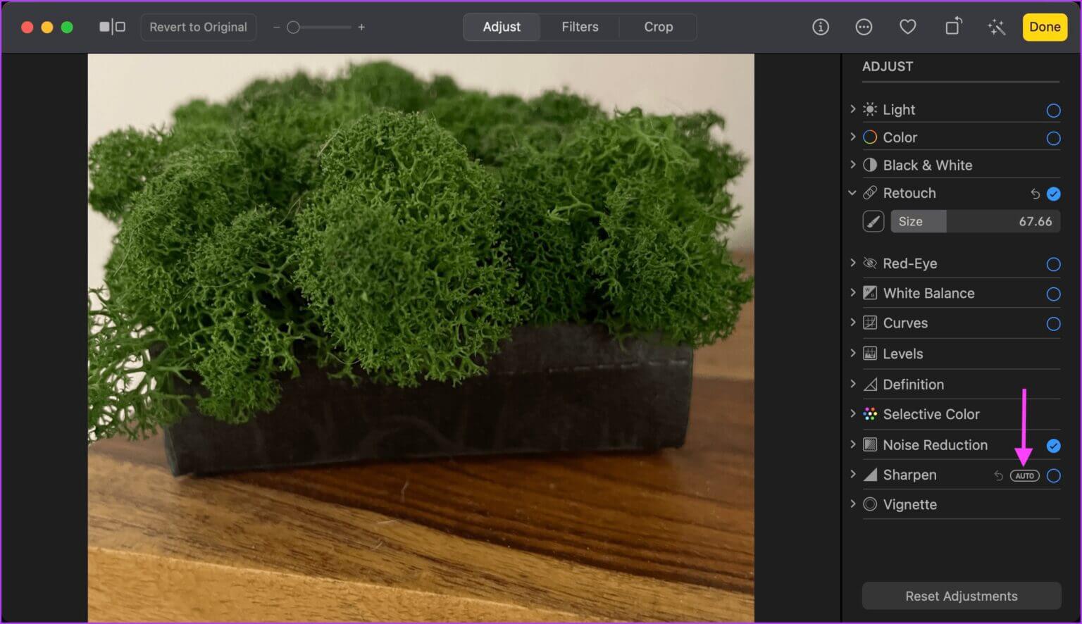 Reduce-Noise-and-Sharpen-Your-Photos-3-1536x886-1 كيفية تحرير الصور باستخدام تطبيق الصور على جهاز Mac