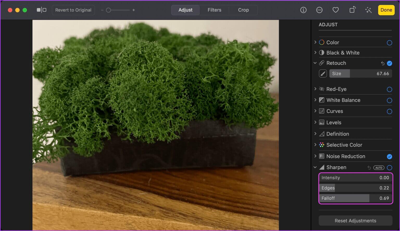 Reduce-Noise-and-Sharpen-Your-Photos-4-1536x886-1 كيفية تحرير الصور باستخدام تطبيق الصور على جهاز Mac