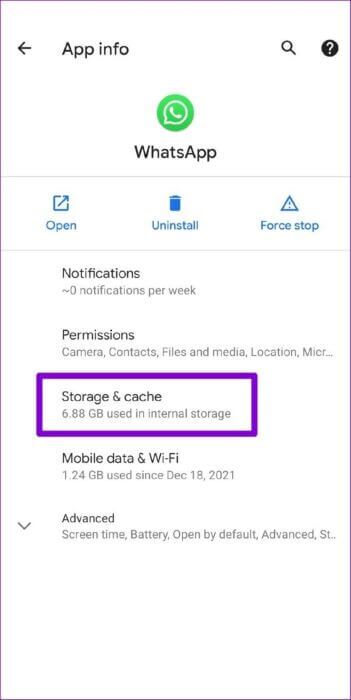 WhatsApp-Storage-and-Cache-513x1024-1-351x700 أفضل 7 طرق لإصلاح خطأ تعذر إرسال حالة WhatsApp