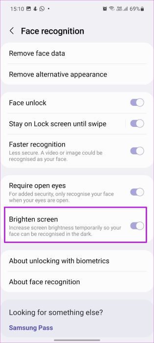 brighten-screeen-face-recognition-not-working-on-samsung-phones أفضل 7 طرق لإصلاح عدم عمل التعرف على الوجوه على هواتف Samsung Galaxy