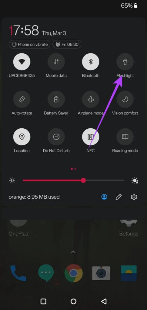 flashlight-toggle-485x1024-1-485x1024 أفضل 4 طرق لتشغيل أو إيقاف تشغيل المصباح على Android