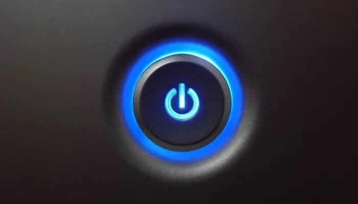 windows-power-button الاغلاق مقابل النوم مقابل السبات مقابل بدء التشغيل السريع : شرح إعدادات الطاقة في Windows