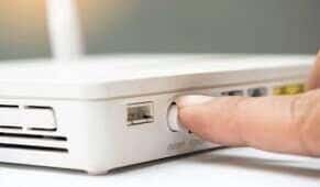 Router-291x170 WhatsApp لا يعمل؟ جرب هذه الإصلاحات البسيطة